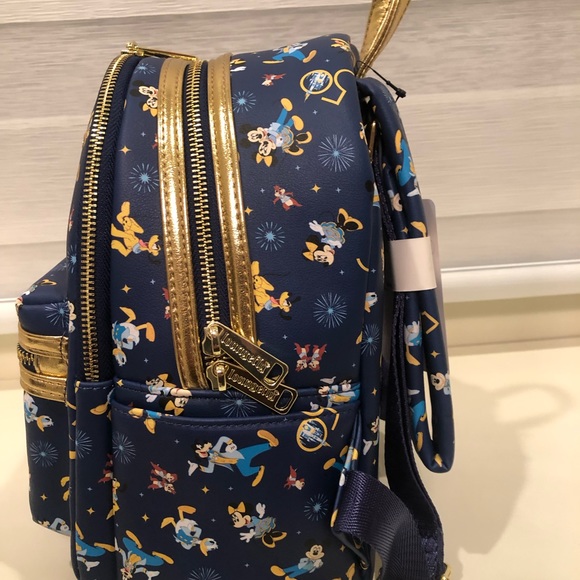 💰 SOLD 💰 Disney 50th Anniversary Loungefly Backpack & Ears - Picture 4 of 6